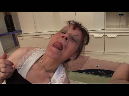 ❤️ Deux grands-mères et un grand-père font une partie à trois ️ Porno at us fr.fulldesisex.ru