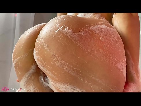 ❤️ Une brune masturbe sa chatte avec un vibrateur jusqu'à un orgasme intense sous la douche. ️ Porno at us fr.fulldesisex.ru